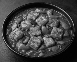 Chilli Paneer Gravy