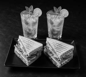 Veg Sandwich (2) + Mojito (2)
