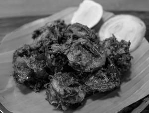 Eral Milagu Varuval (prawns Pepper Fry)