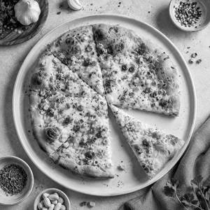 Sweetcorn Pizza