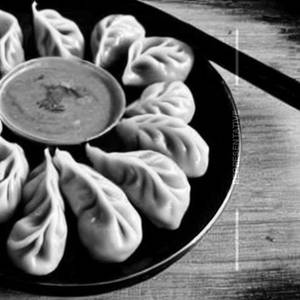 Paneer Creamy Mustard Momos