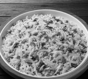 Kanda Poha(Onion Poha Maharastrian)