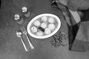 Half Button Idly Sambar (5 Pcs)