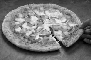 Peppy Paneer Pizza ( 8 Inches )