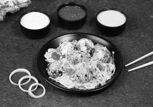 Afghani Paneer Tandoori Momos