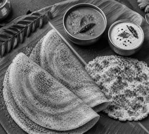 Podi dosa [2 pieces] with omlet