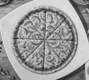 Onion Pizza 8”