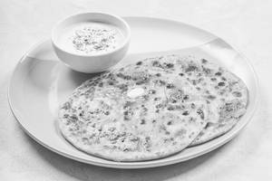 Aloo Paratha (2 Pcs) With Curd