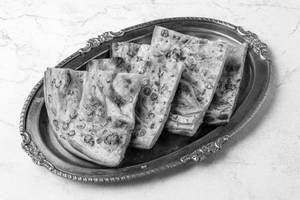 Kashmiri Parantha