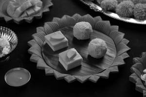 Mango Sondesh[2 Pcs] + Mango Kheer Kodom[2 Pcs]