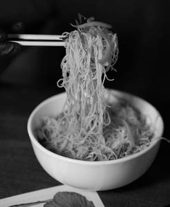 Egg Singapore Noodles