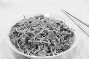Chicken Schezawan Noodles