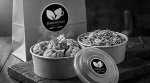 Kurkure Momos & Chilli Garlic Maggi