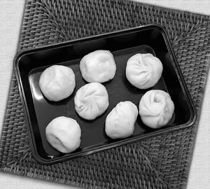 Veg Steamed Momos (7 Pcs)