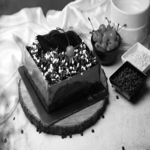 Rich Choco Chip Cake 500gm