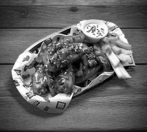 Nashville Honey Chicken Wings [7 Pieces]