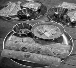 2 Plan Tawa Paratha