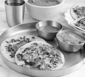 Uttapam [2 pieces]