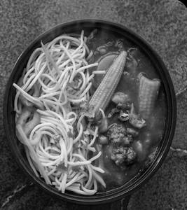 Chicken Hot Garlic Noodle Combo Bowl [online]