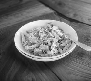 Grilled Chicken Alfredo Pasta