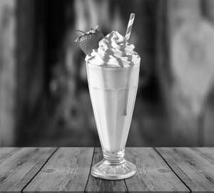 Strawberry icecream shake
