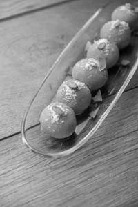 Pink Rasgulla
