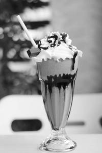Kitkat milkshake