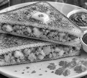 Bread Toast Sandwich [4 piece]