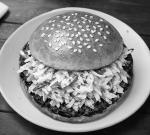 Coleslaw Burger