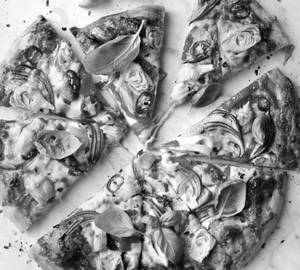 Veggie Delight Pizza