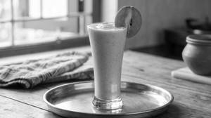 Chikoo Kaju With Ice Cream Milk Shake [300 Ml]