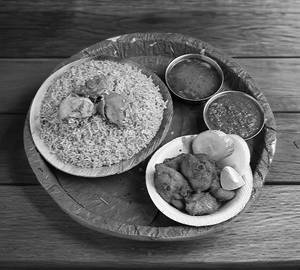 Firewood Chicken Biryani And Kabab