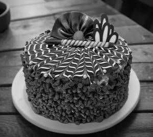Choco chip chocolate cake