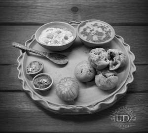 Ghee Dal Baati Churma [5 Pieces]