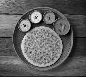 Onion ghee Uttapam