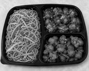 Noodels (hakka) , Paneer Manchurian, Gobi 65