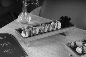 Asparagus Tempura Maki (8 Pcs)