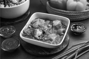 Schezwan Garlic Paneer
