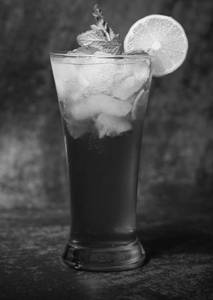 Blue diamond mojito