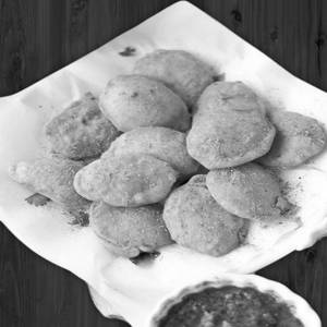 Gol Aloo Pakoda