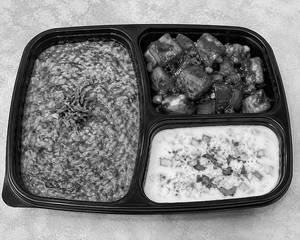 Palak Kichdi , Paneer Manchurian , Raitha