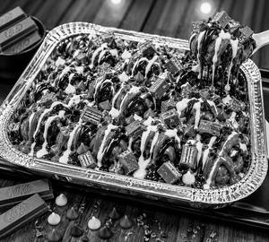 Egless Kit-kat Brownie Tray