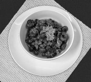 Snail curry
