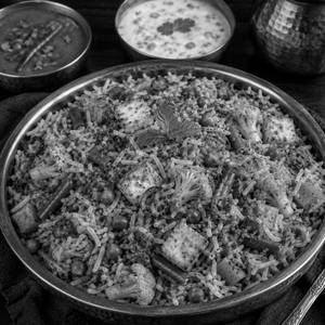 Lucknowai Biryani