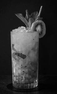 Kiwi & Mint Mojito