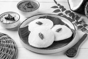 Soft Steamed Idli