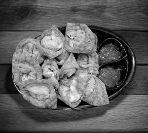 Veg crispy fry wontons