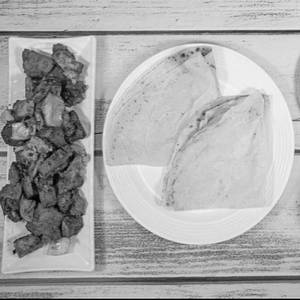 Punjabi Chaap[H] With 2 Roomali Roti
