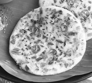 Onion Uttapam