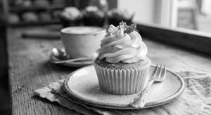 Creamy cupcake